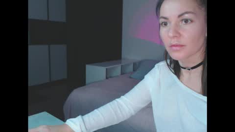 amelinamersi online show from 11/30/25, 05:50