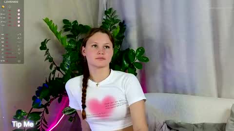 AmeliRoyse online show from 09/11/25, 06:19