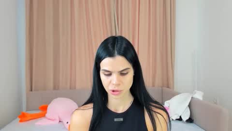 Snapshot of amelisweet chatting on 09/20/25, 10:38 amelisweet online show from 09/20/25, 10:38