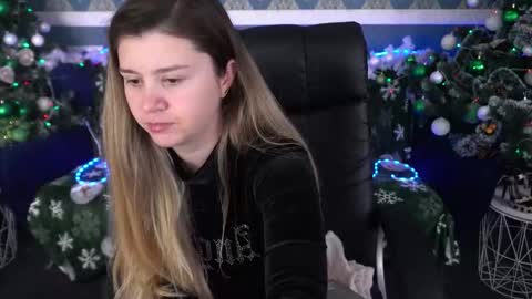 Snapshot of amellymillyy chatting on 01/12/26, 01:38 amellymillyy online show from 01/12/26, 01:38