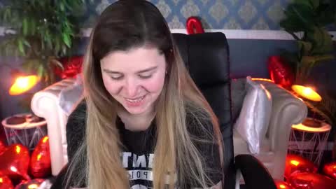 Snapshot of amellymillyy chatting on 02/14/26, 02:25 amellymillyy online show from 02/14/26, 02:25