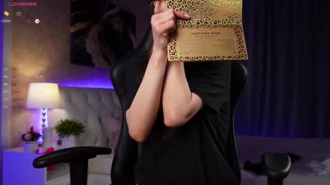 Snapshot of amelyxxx chatting on 01/17/25, 02:08 Amy online show from 01/17/25, 02:08