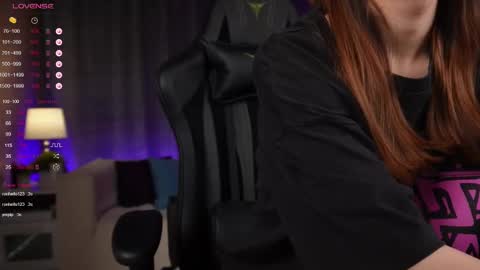 Snapshot of amelyxxx chatting on 02/15/25, 02:58 Amy online show from 02/15/25, 02:58