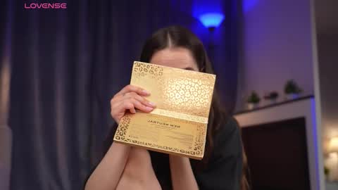 Snapshot of amelyxxx chatting on 02/07/26, 02:37 Amy online show from 02/07/26, 02:37