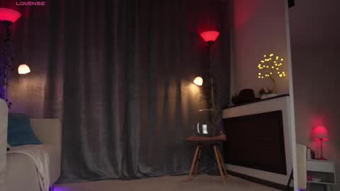 Snapshot of amelyxxx chatting on 02/22/26, 03:07 Amy online show from 02/22/26, 03:07