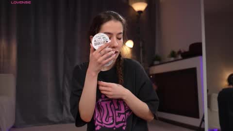 Snapshot of amelyxxx chatting on 02/26/26, 04:55 Amy online show from 02/26/26, 04:55