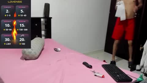 Snapshot of americanbig_dick chatting on 12/04/25, 05:17 Lucian online show from 12/04/25, 05:17