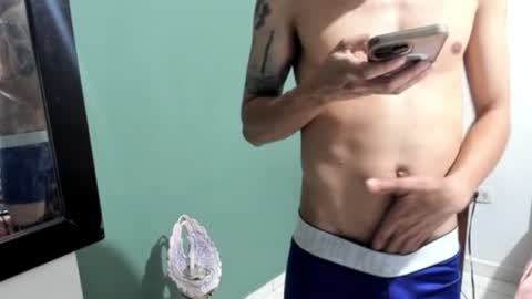 Snapshot of americanbig_dick chatting on 06/26/26, 06:07 Lucian online show from 06/26/26, 06:07