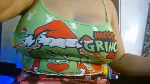 Mari online show from 12/15/25, 01:04