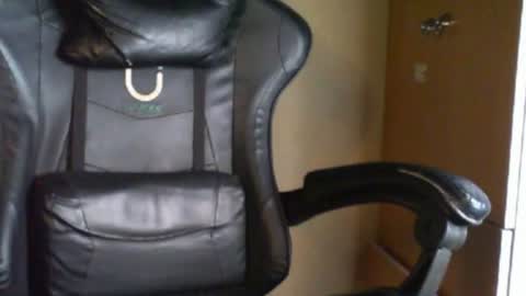 Mari online show from 04/26/26, 02:31