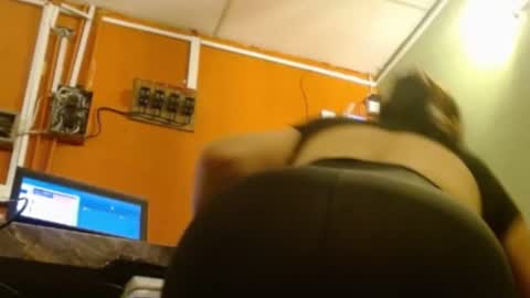 Mari online show from 04/28/26, 12:32