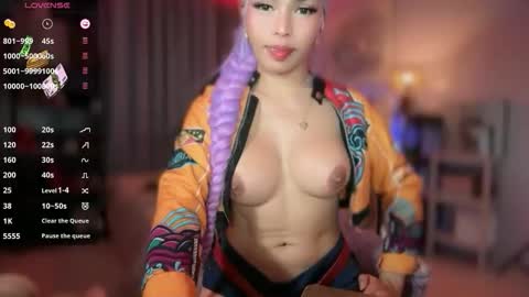 Snapshot of amethyst_ts chatting on 04/25/26, 10:40 AMETHYST look at my BIO online show from 04/25/26, 10:40