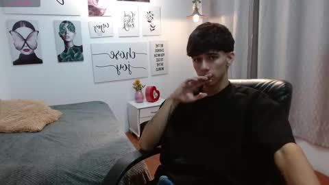 amethystshadow online show from 10/24/25, 03:52