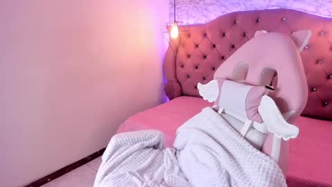      online show from 01/11/25, 09:57