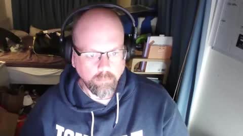 Snapshot of amf_1982 chatting on 10/23/25, 12:15 Andy online show from 10/23/25, 12:15