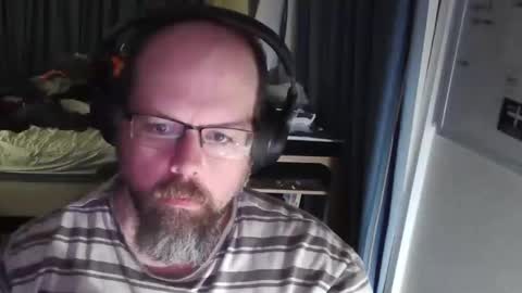 Snapshot of amf_1982 chatting on 04/05/26, 10:56 Andy online show from 04/05/26, 10:56