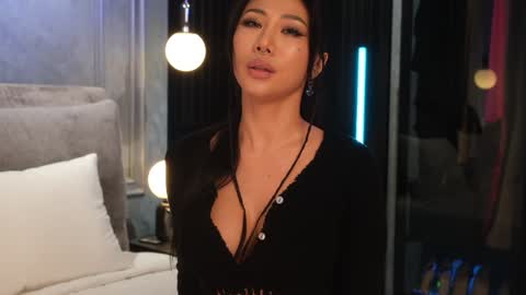 Ami online show from 01/28/25, 03:15