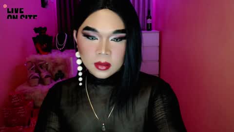 Queen Mireska online show from 12/16/24, 03:43