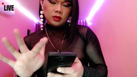 Queen Mireska online show from 12/20/24, 08:55