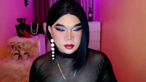 Queen Mireska online show from 12/28/24, 03:59