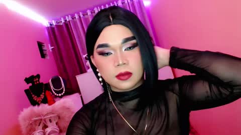 Queen Mireska online show from 02/13/25, 06:38