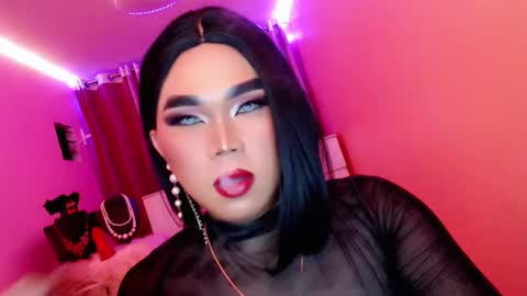 Queen Mireska online show from 03/01/25, 04:33