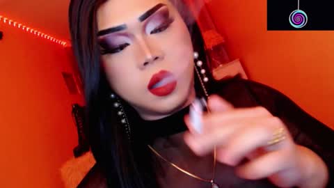 Queen Mireska online show from 11/22/25, 02:16