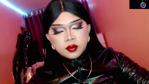 Queen Mireska online show from 05/08/26, 05:18
