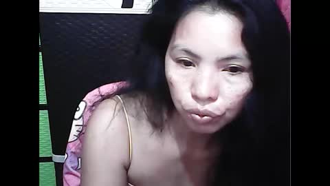 Snapshot of amias_thaddeus23 chatting on 09/30/25, 01:27 Amia online show from 09/30/25, 01:27