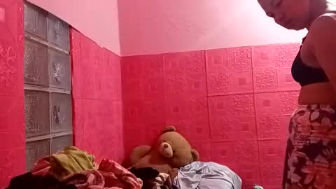 Amia online show from 11/27/25, 01:18