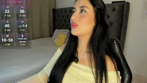 Snapshot of amiirra_ chatting on 06/05/26, 02:40 Amira sweet online show from 06/05/26, 02:40