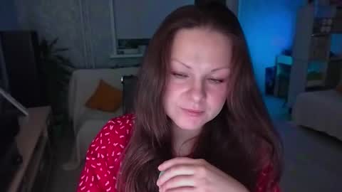 Snapshot of amilafran chatting on 11/08/25, 06:29 Mila online show from 11/08/25, 06:29