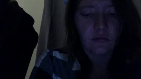 Snapshot of amileamariestar chatting on 12/27/24, 02:25 amileamariestar online show from 12/27/24, 02:25