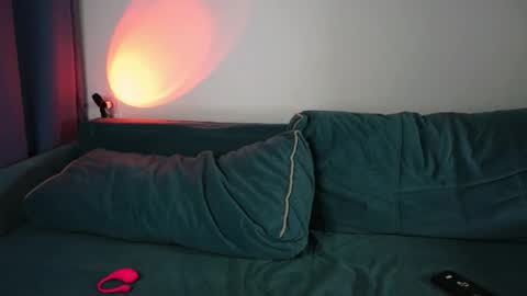 amilifox1 online show from 05/29/26, 07:45