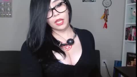 Snapshot of amilustxx chatting on 02/11/26, 09:42 amilust online show from 02/11/26, 09:42