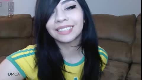 Snapshot of amilustxx chatting on 03/14/26, 07:19 amilust online show from 03/14/26, 07:19