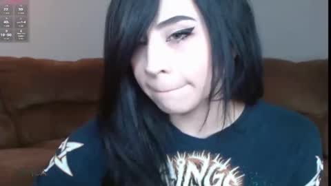 Snapshot of amilustxx chatting on 03/15/26, 06:47 amilust online show from 03/15/26, 06:47