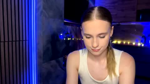 Amily online show from 05/12/26, 04:26