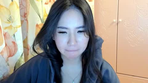 Snapshot of amina_artin chatting on 10/07/25, 09:45 Amina online show from 10/07/25, 09:45