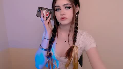 Snapshot of aminarose77 chatting on 04/22/26, 03:57 Amina online show from 04/22/26, 03:57