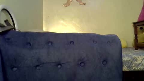 amira9120 online show from 11/11/25, 08:25