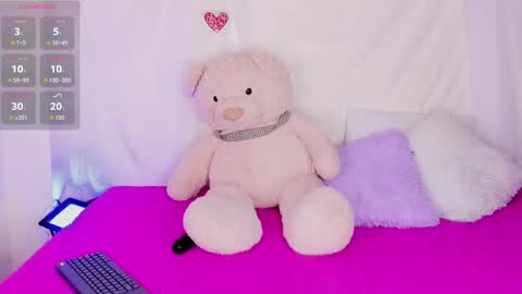 amira_princesswc online show from 05/01/26, 07:18