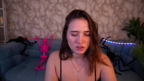 Kate online show from 10/25/25, 12:13