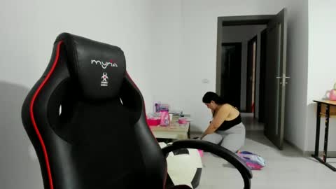 Amiraisa online show from 03/12/25, 05:57