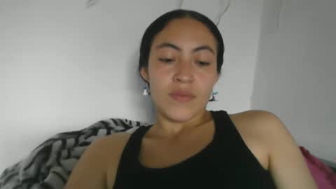 amitlu_ online show from 01/10/25, 04:20