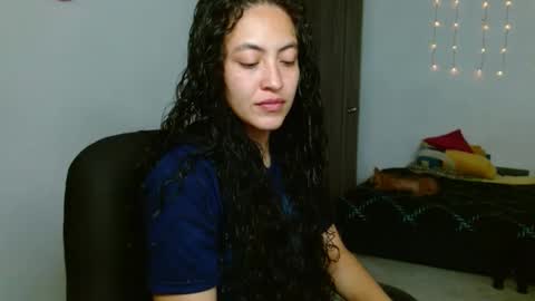 amitlu_ online show from 09/11/25, 09:15