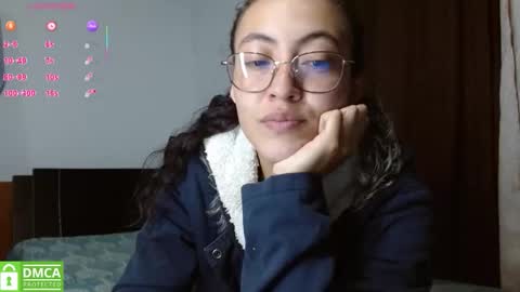 Snapshot of amitlu_ chatting on 05/17/26, 12:30 amitlu_ online show from 05/17/26, 12:30