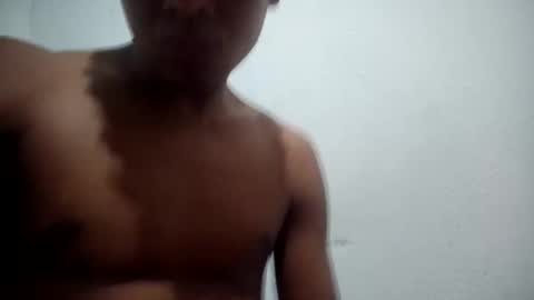 sandercito635 online show from 12/19/25, 05:25