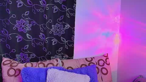 Snapshot of ammeliejoy chatting on 01/13/26, 11:32 Ammelie online show from 01/13/26, 11:32