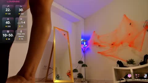 Amelya online show from 10/23/25, 07:23